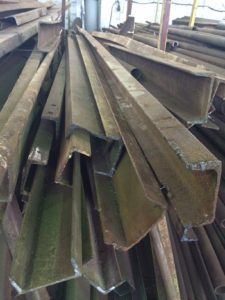 швеллер стальной