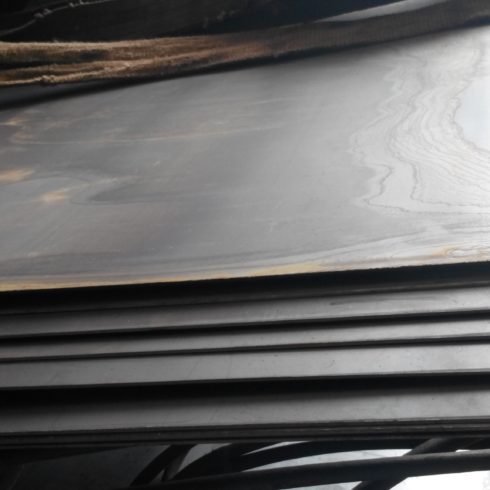 Лист стальной